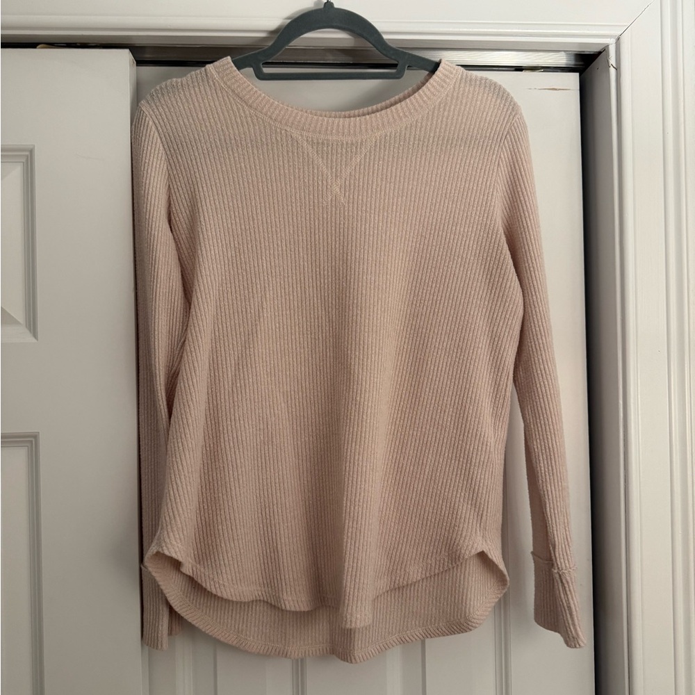 Abercrombie & Fitch Women's Light Pink Sweater